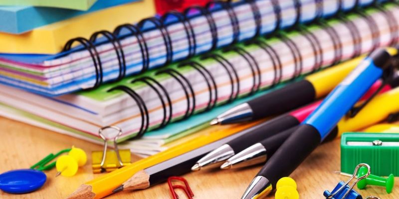 utiles-escolares-1328x700